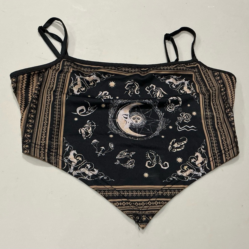 SHEIN Black and Tan Celestial Crop Top DP